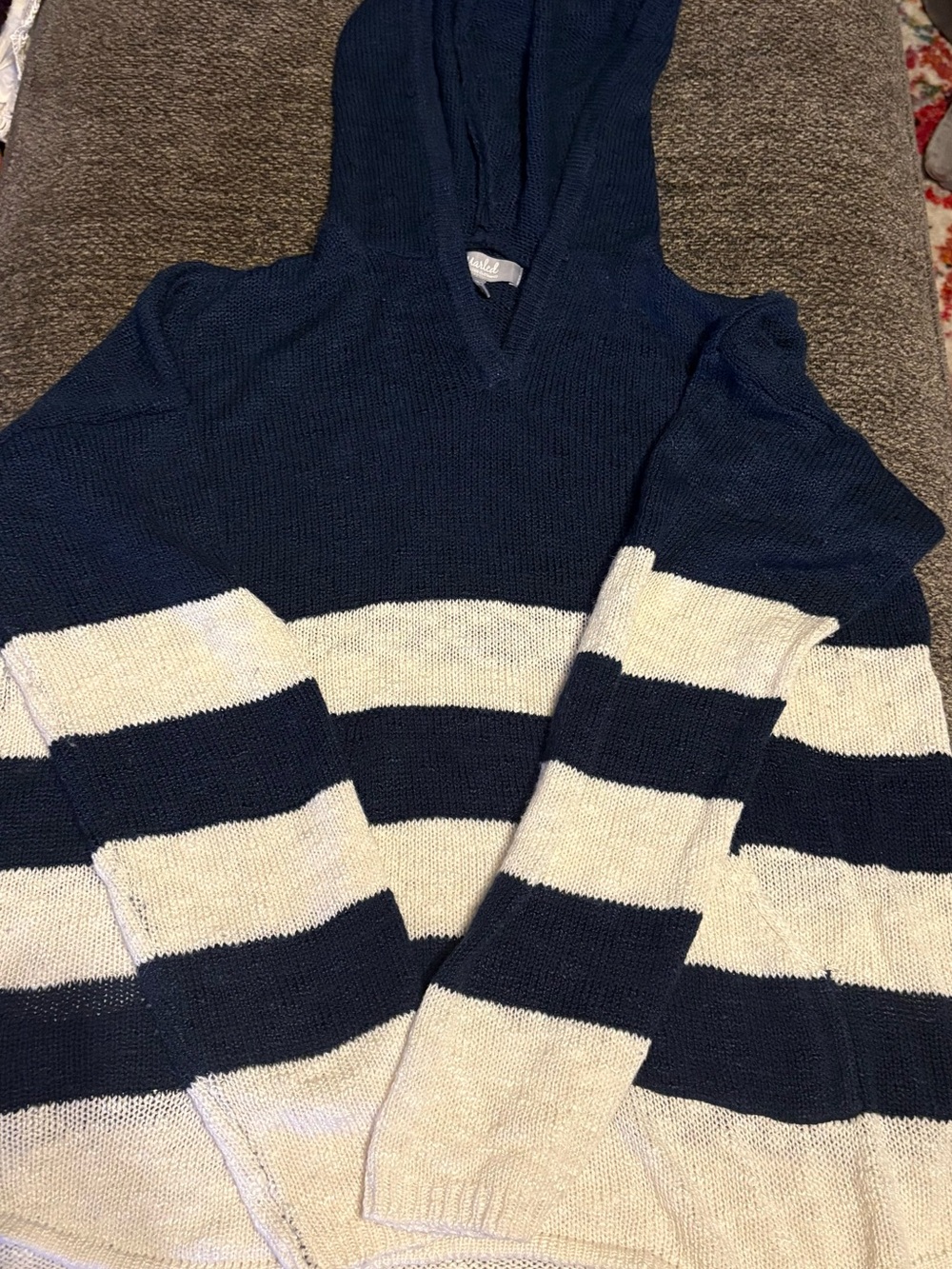 Marled Navy Textured Knit Pullover